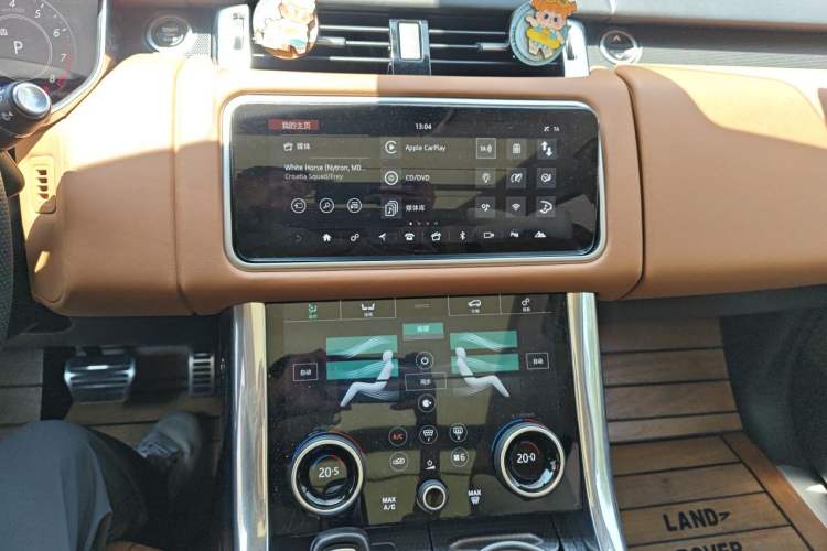 Used Land Rover Range Sport 2018 3.0 SC V6 HSE DYNAMIC Audio And AC Panel