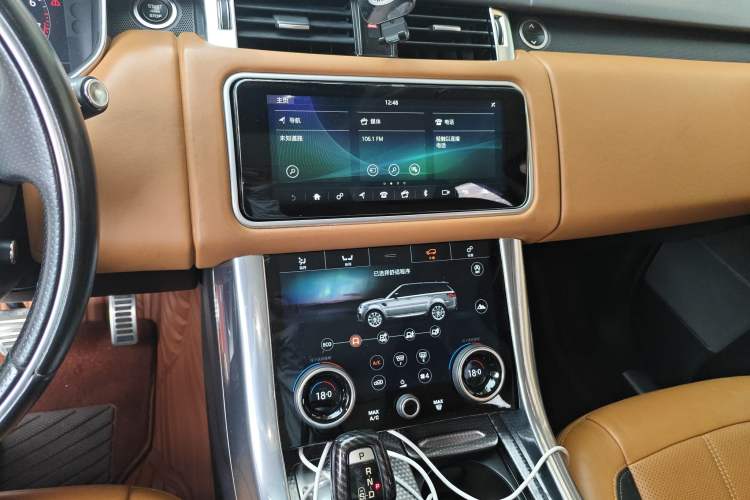 Used Land Rover Range Sport 2018 3.0 SC V6 HSE DYNAMIC Audio And AC Panel