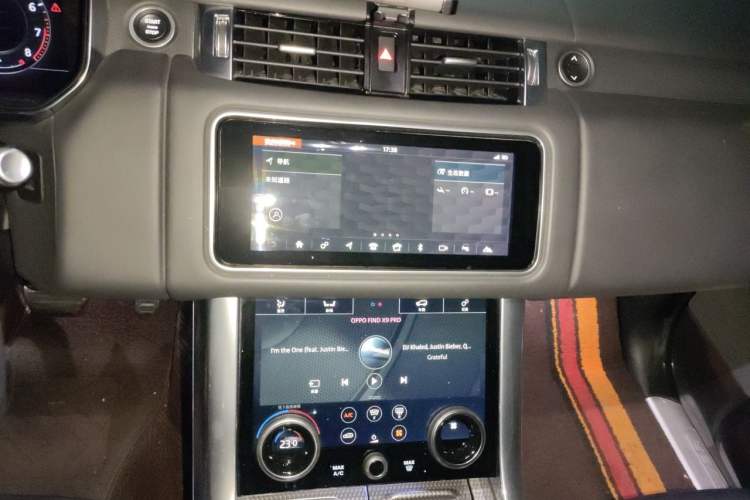 Used Land Rover Range Sport 2018 3.0 SC V6 HSE DYNAMIC Audio And AC Panel