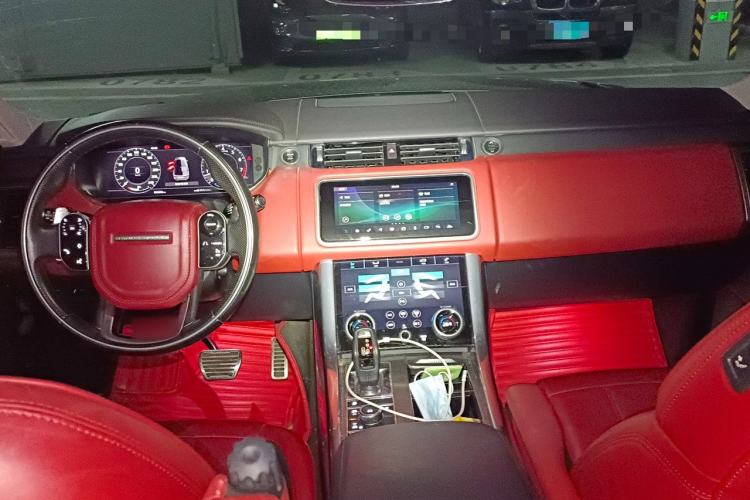 Used Land Rover Range Sport 2018 3.0 SC V6 HSE DYNAMIC Center Console