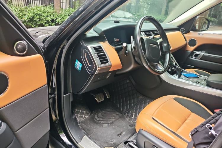 Used Land Rover Range Sport 2018 3.0 SC V6 HSE DYNAMIC Driver Seat