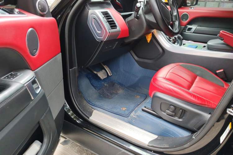 Used Land Rover Range Sport 2018 3.0 SC V6 HSE DYNAMIC Driver Seat