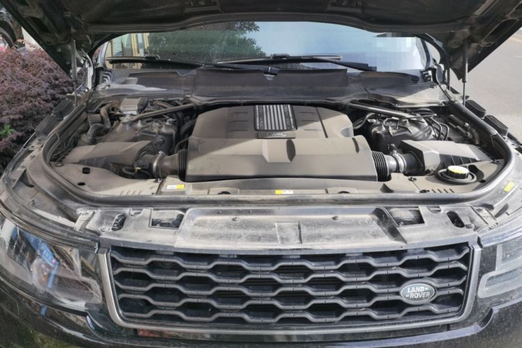 Used Land Rover Range Sport 2018 3.0 SC V6 HSE DYNAMIC Engine Bay