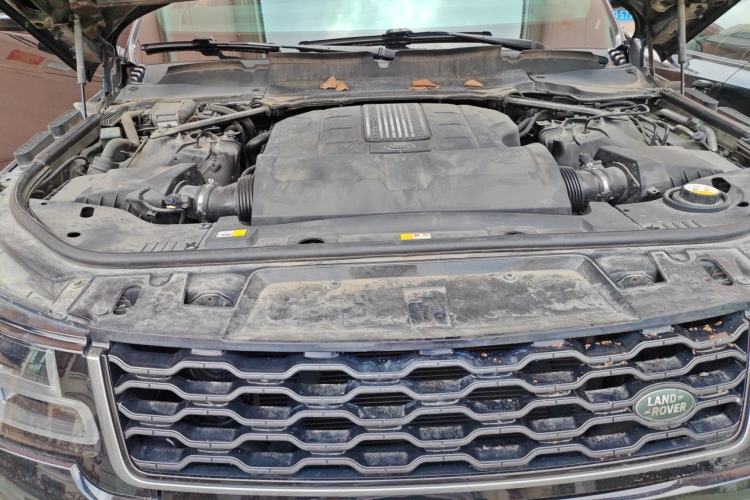 Used Land Rover Range Sport 2018 3.0 SC V6 HSE DYNAMIC Engine Bay