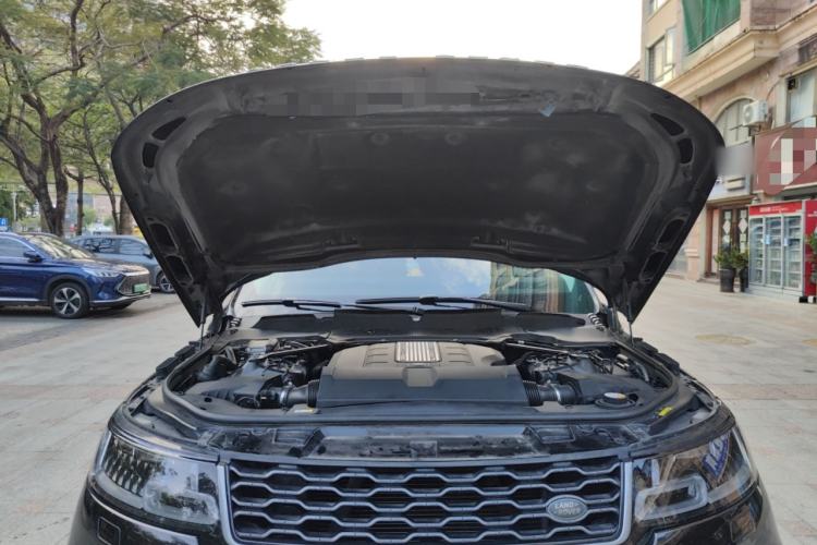 Used Land Rover Range Sport 2018 3.0 SC V6 HSE DYNAMIC Engine Bay
