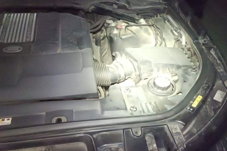 Used Land Rover Range Sport 2018 3.0 SC V6 HSE DYNAMIC Engine Bay Left