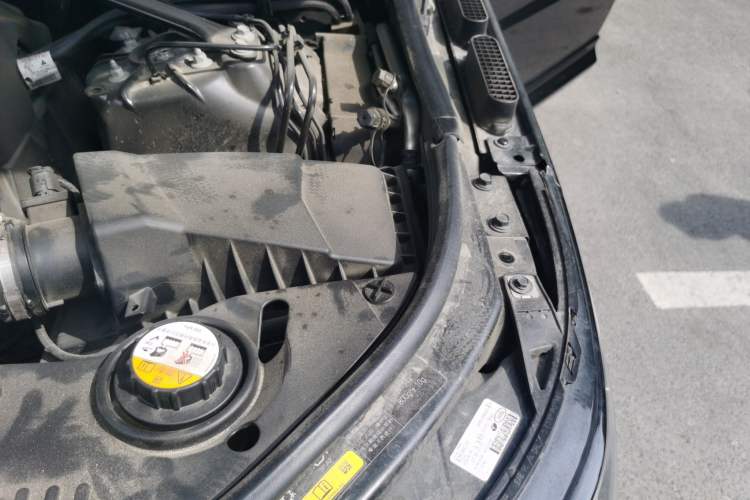 Used Land Rover Range Sport 2018 3.0 SC V6 HSE DYNAMIC Engine Bay Left