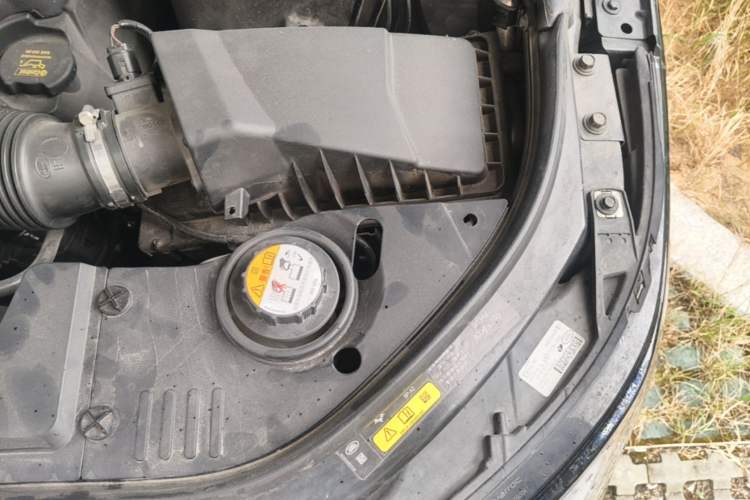Used Land Rover Range Sport 2018 3.0 SC V6 HSE DYNAMIC Engine Bay Left