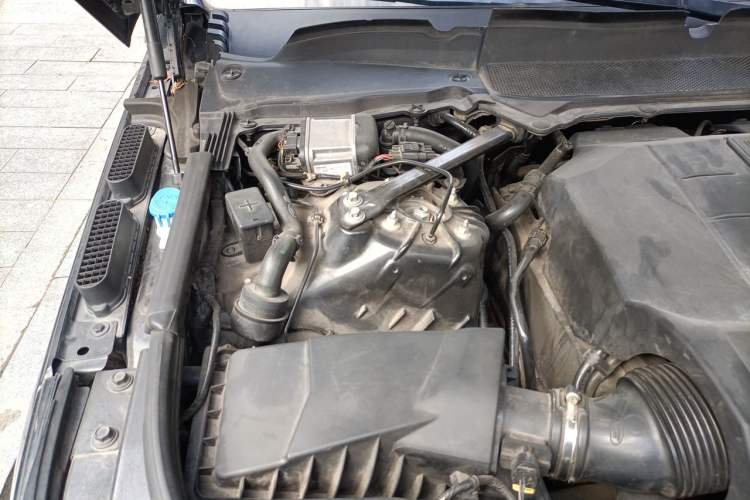 Used Land Rover Range Sport 2018 3.0 SC V6 HSE DYNAMIC Engine Bay Right