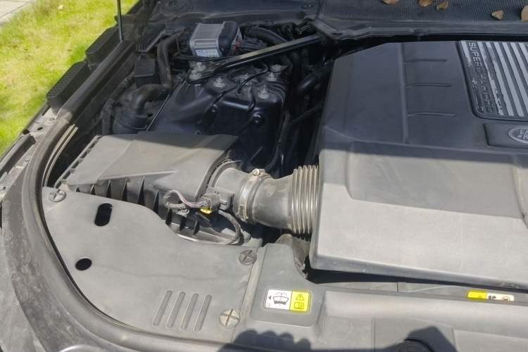 Used Land Rover Range Sport 2018 3.0 SC V6 HSE DYNAMIC Engine Bay Right