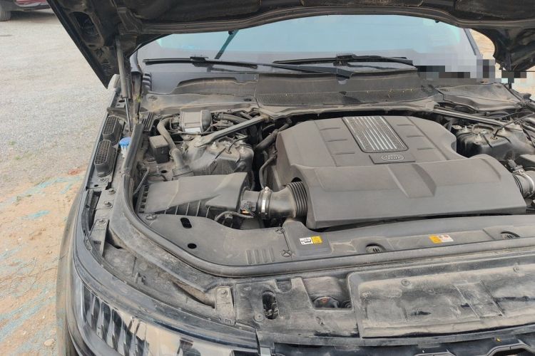 Used Land Rover Range Sport 2018 3.0 SC V6 HSE DYNAMIC Engine Bay Right