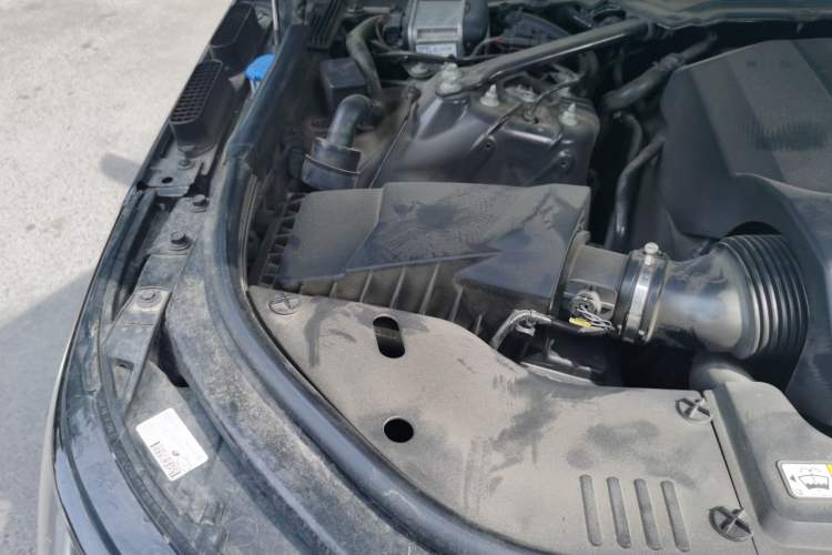 Used Land Rover Range Sport 2018 3.0 SC V6 HSE DYNAMIC Engine Bay Right