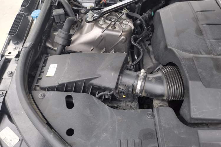 Used Land Rover Range Sport 2018 3.0 SC V6 HSE DYNAMIC Engine Bay Right