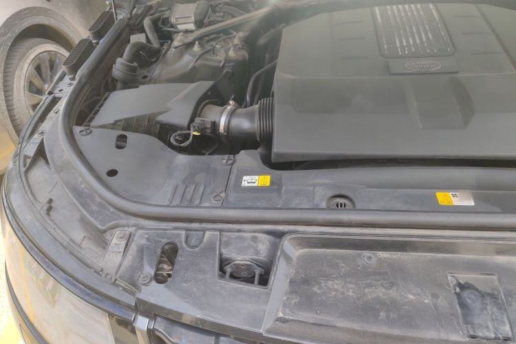 Used Land Rover Range Sport 2018 3.0 SC V6 HSE DYNAMIC Engine Bay Right