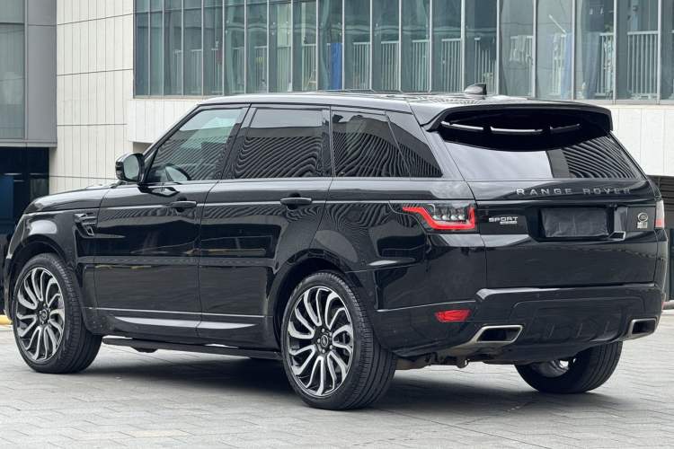 Used Land Rover Range Sport 2018 3.0 SC V6 HSE DYNAMIC Exterior 2