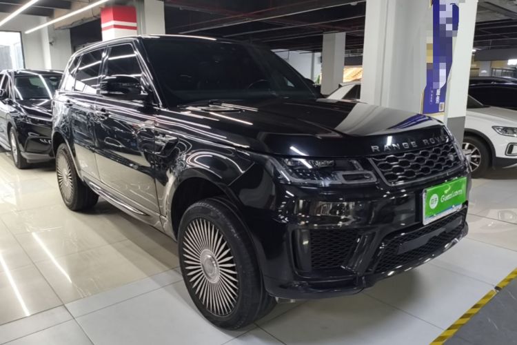 Used Land Rover Range Sport 2018 3.0 SC V6 HSE DYNAMIC Front Right 45 Deg