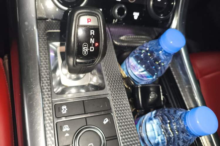 Used Land Rover Range Sport 2018 3.0 SC V6 HSE DYNAMIC Gear Lever