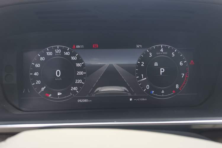 Used Land Rover Range Sport 2018 3.0 SC V6 HSE DYNAMIC Instrument Cluster