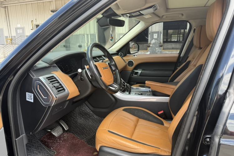 Used Land Rover Range Sport 2018 3.0 SC V6 HSE DYNAMIC Interior 6