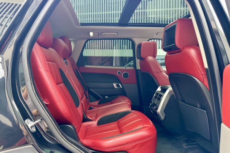 Used Land Rover Range Sport 2018 3.0 SC V6 HSE DYNAMIC Interior 7