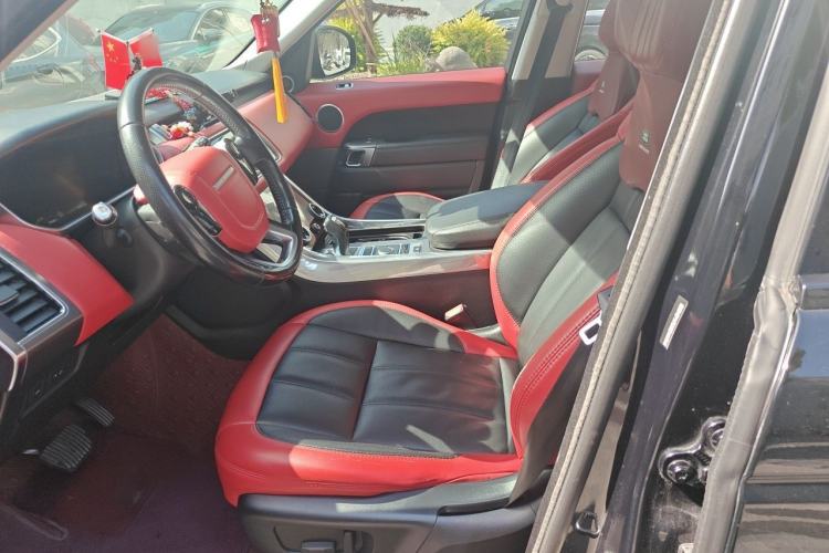 Used Land Rover Range Sport  Left Front Seat