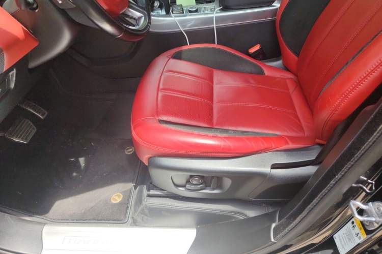 Used Land Rover Range Sport 2018 3.0 SC V6 HSE DYNAMIC Left Front Seat