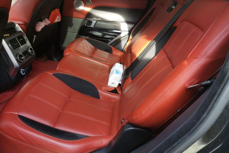 Used Land Rover Range Sport 2018 3.0 SC V6 HSE DYNAMIC Left Rear Seat