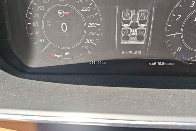Used Land Rover Range Sport 2018 3.0 SC V6 HSE DYNAMIC Odometer Close Up
