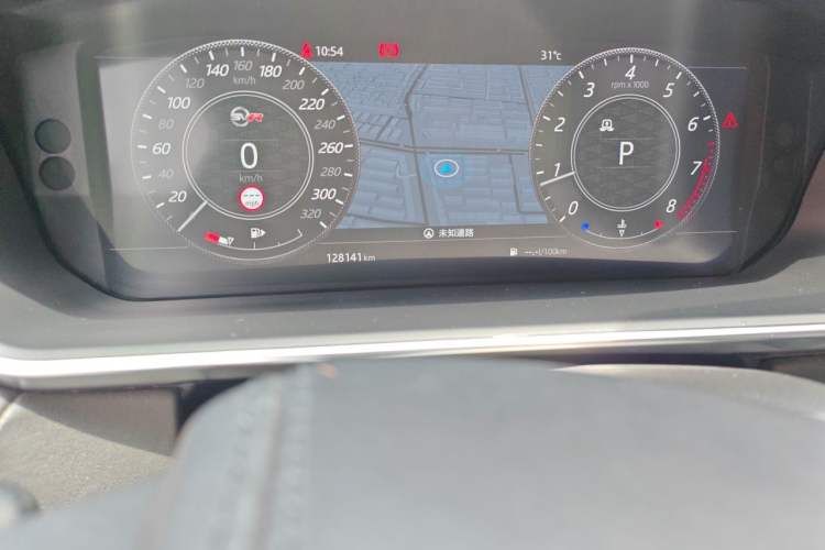 Used Land Rover Range Sport 2018 3.0 SC V6 HSE DYNAMIC Odometer Close Up