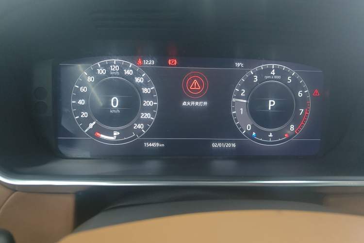 Used Land Rover Range Sport 2018 3.0 SC V6 HSE DYNAMIC Odometer Close Up