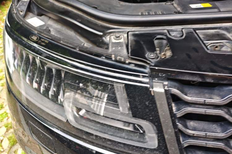 Used Land Rover Range Sport 2018 3.0 SC V6 HSE DYNAMIC Right Front Headlight