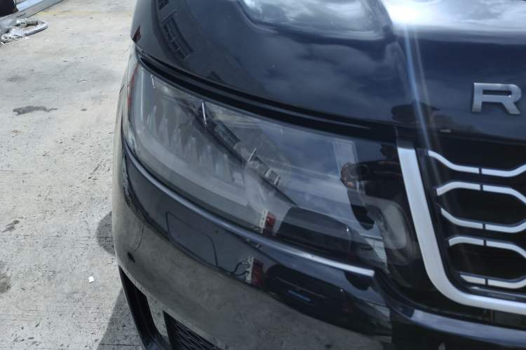 Used Land Rover Range Sport 2018 3.0 SC V6 HSE DYNAMIC Right Front Headlight
