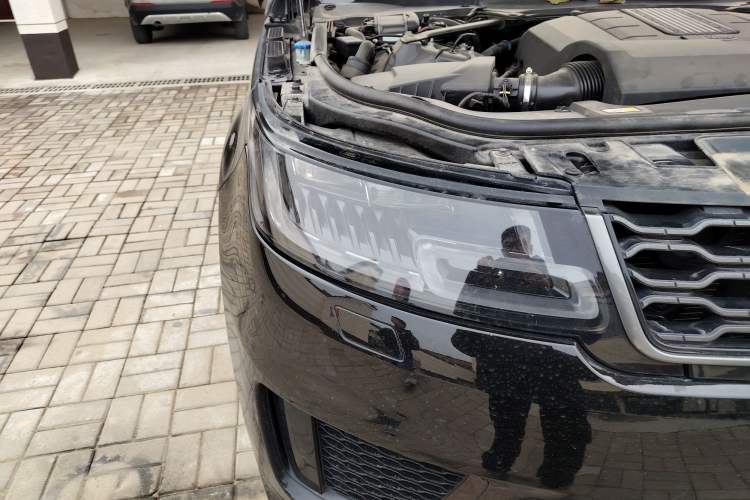 Used Land Rover Range Sport 2018 3.0 SC V6 HSE DYNAMIC Right Front Headlight