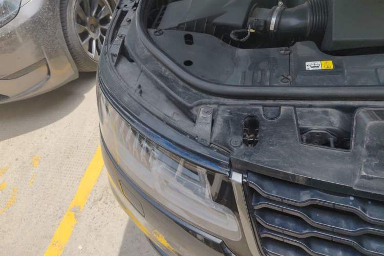 Used Land Rover Range Sport 2018 3.0 SC V6 HSE DYNAMIC Right Front Headlight