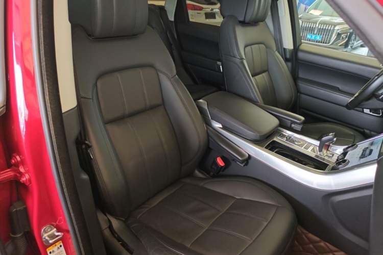 Used Land Rover Range Sport 2018 3.0 SC V6 HSE DYNAMIC Right Front Seat