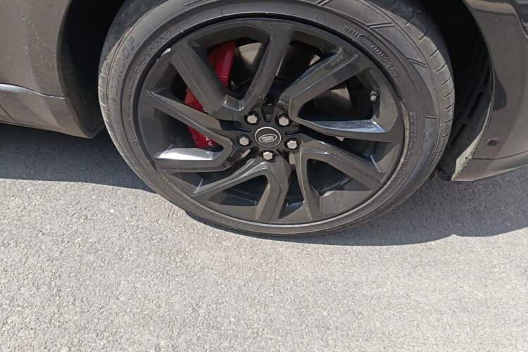 Used Land Rover Range Sport 2018 3.0 SC V6 Fēngshàng Chuàngshì Edition DYNAMIC Right Front Wheel Hub