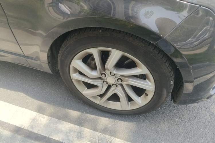 Used Land Rover Range Sport 2018 3.0 SC V6 HSE DYNAMIC Right Front Wheel Hub