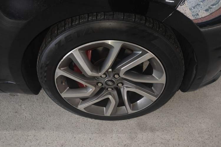 Used Land Rover Range Sport 2018 3.0 SC V6 Fēngshàng Chuàngshì Edition DYNAMIC Right Front Wheel Hub