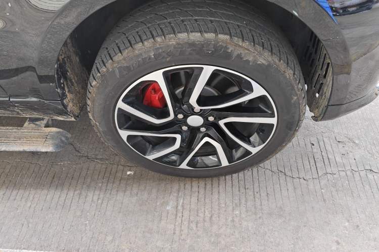 Used Land Rover Range Sport 2018 3.0 SC V6 HSE DYNAMIC Right Front Wheel Hub