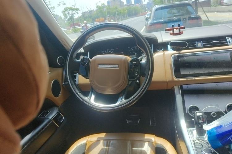 Used Land Rover Range Sport 2018 3.0 SC V6 HSE DYNAMIC Steering Wheel