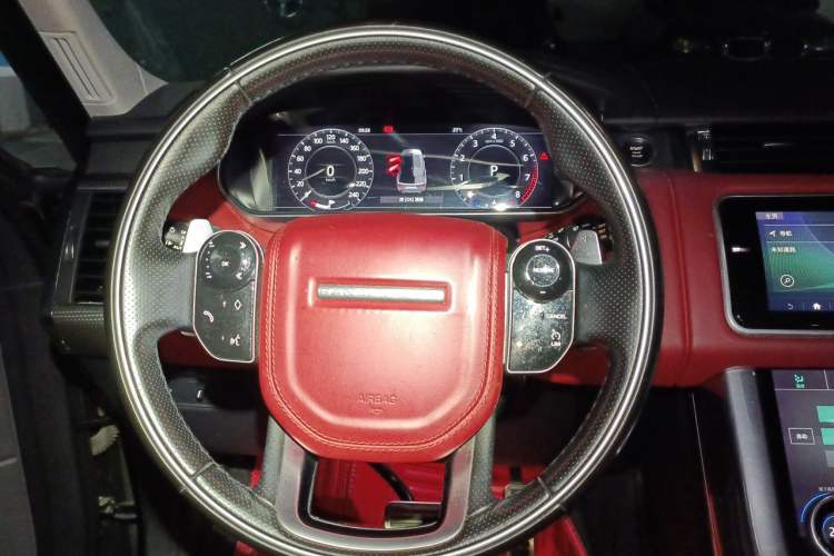 Used Land Rover Range Sport 2018 3.0 SC V6 HSE DYNAMIC Steering Wheel