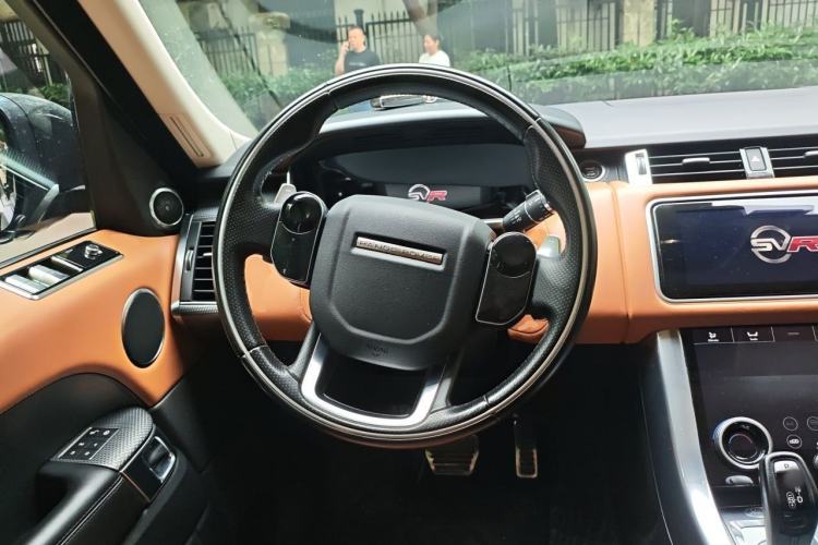 Used Land Rover Range Sport 2018 3.0 SC V6 HSE DYNAMIC Steering Wheel
