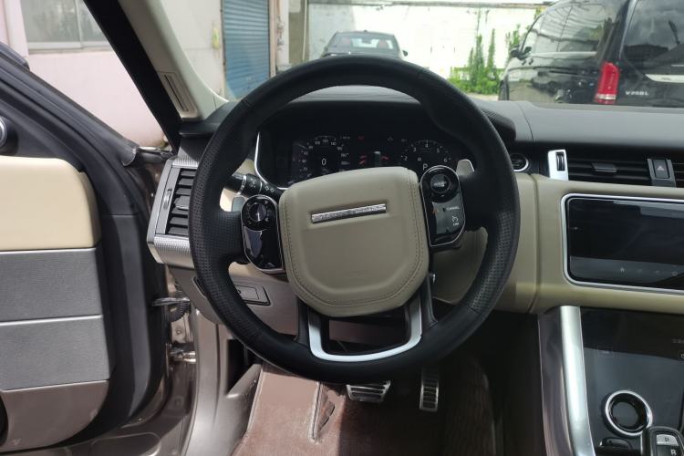 Used Land Rover Range Sport 2018 3.0 SC V6 HSE DYNAMIC Steering Wheel