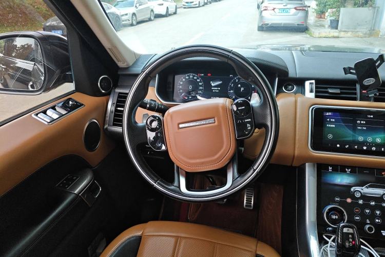 Used Land Rover Range Sport 2018 3.0 SC V6 HSE DYNAMIC Steering Wheel