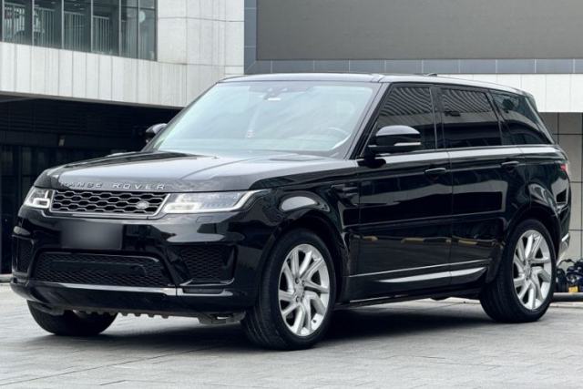 Ojetý Land Rover Range Sport 2018 3.0 SC V6 HSE DYNAMIC
