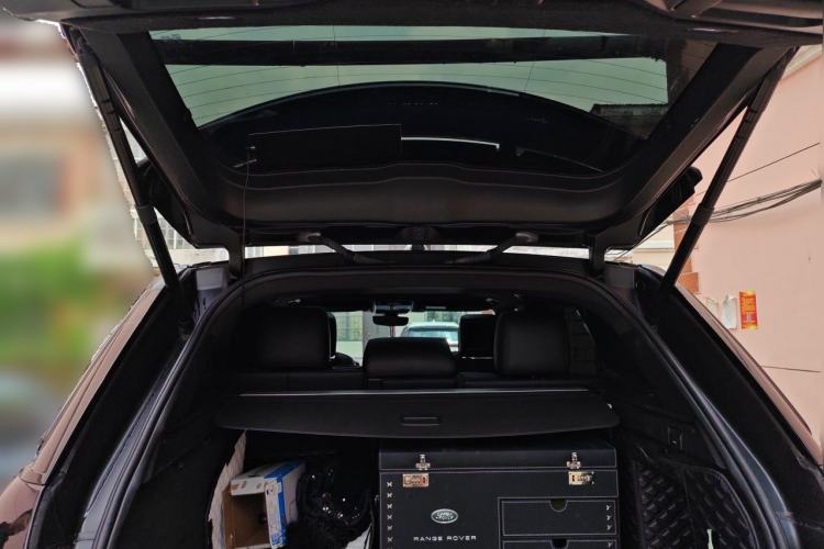 Used Land Rover Range Sport 2018 3.0 SC V6 HSE DYNAMIC Trunk
