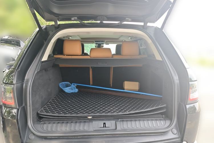 Used Land Rover Range Sport 2018 3.0 SC V6 HSE DYNAMIC Trunk