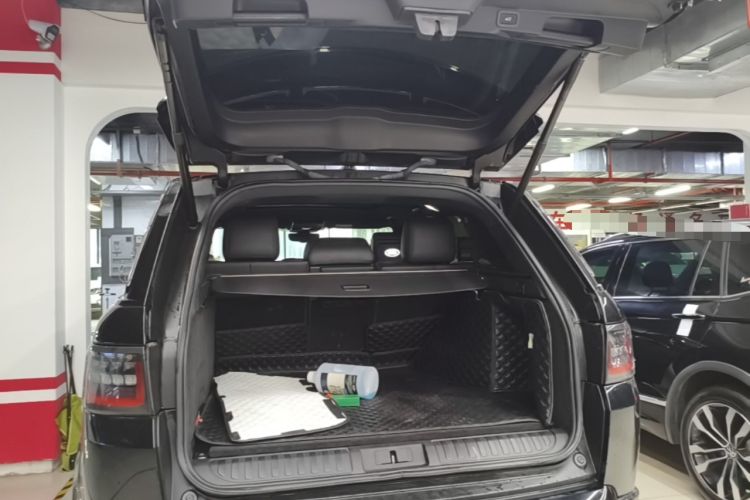 Used Land Rover Range Sport 2018 3.0 SC V6 HSE DYNAMIC Trunk