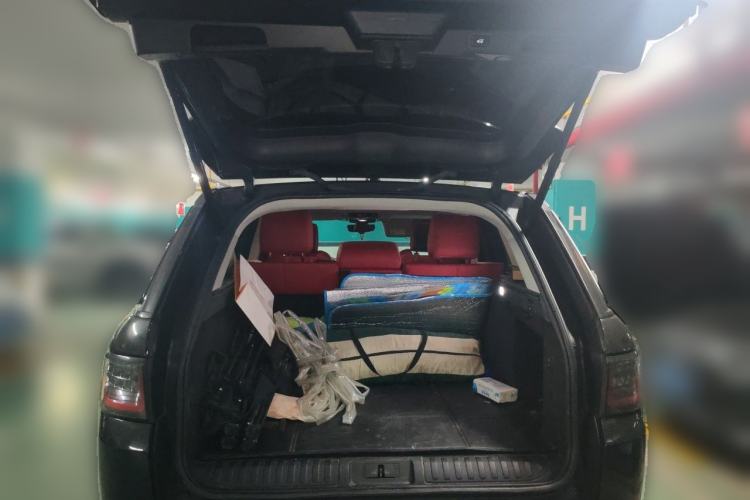Used Land Rover Range Sport 2018 3.0 SC V6 HSE DYNAMIC Trunk