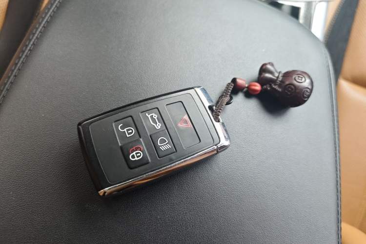 Used Land Rover Range Sport 2018 3.0 SC V6 HSE DYNAMIC Vehicle Key